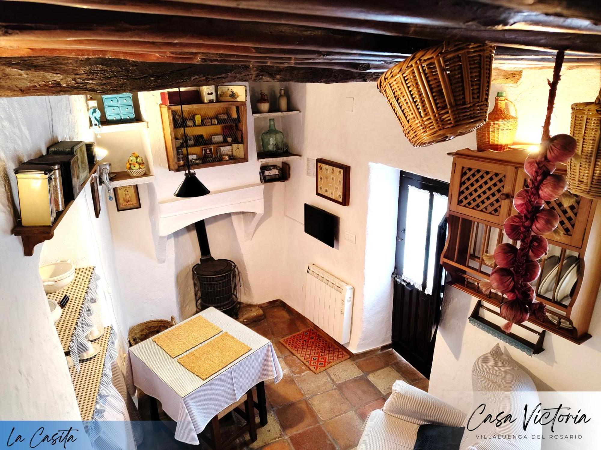 Conjunto Rural Casa Victoria Guest House Виялуенга дел Росарио Екстериор снимка