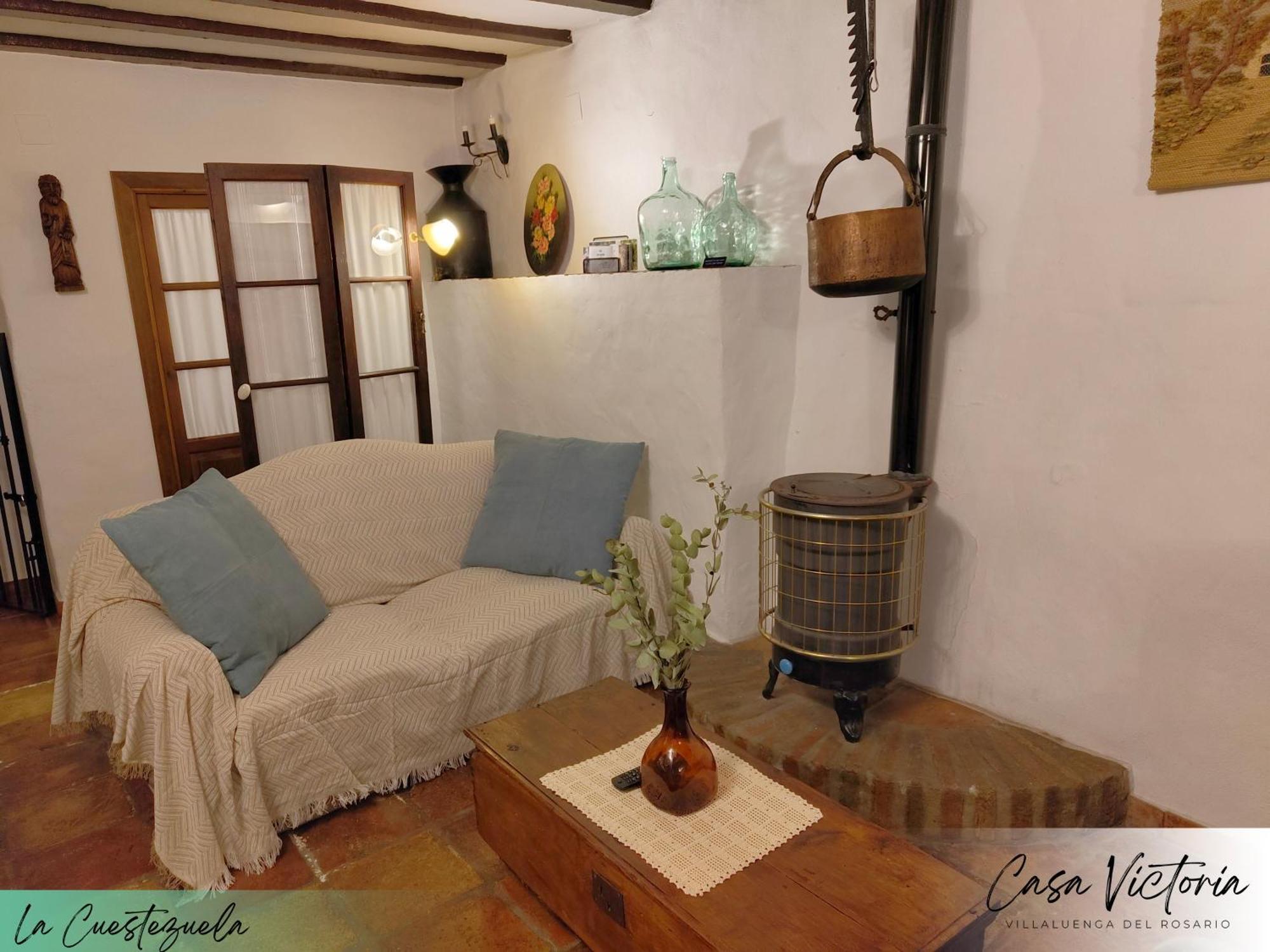 Conjunto Rural Casa Victoria Guest House Виялуенга дел Росарио Екстериор снимка